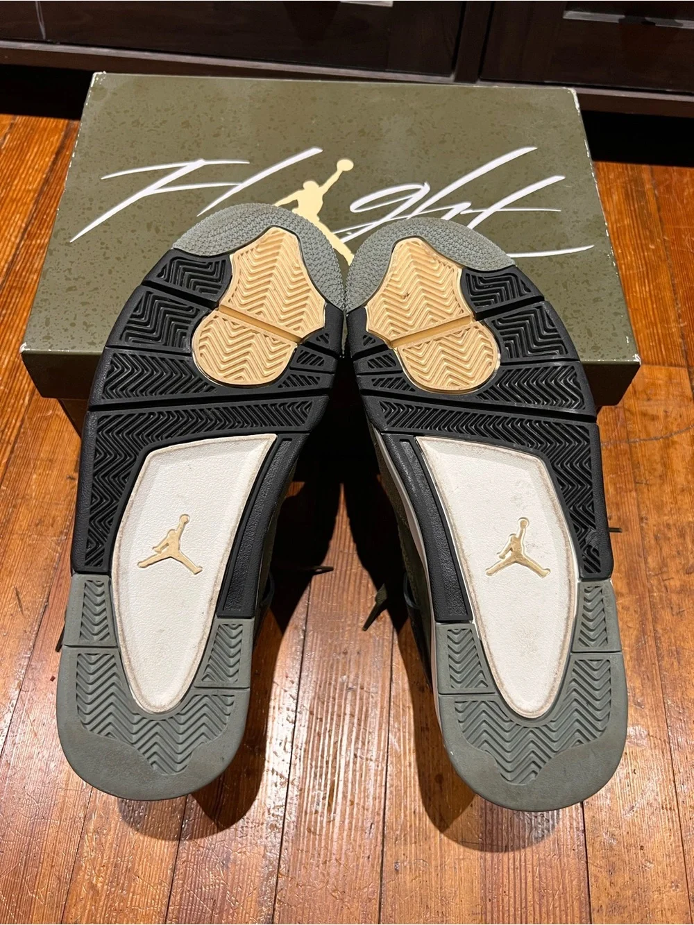 Jordan stylish sneakers